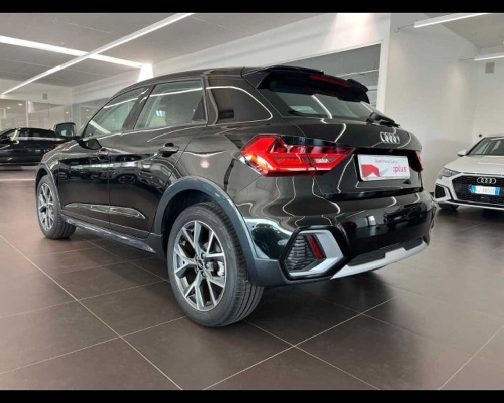 Audi A1 allstreet usata a Bologna (2)