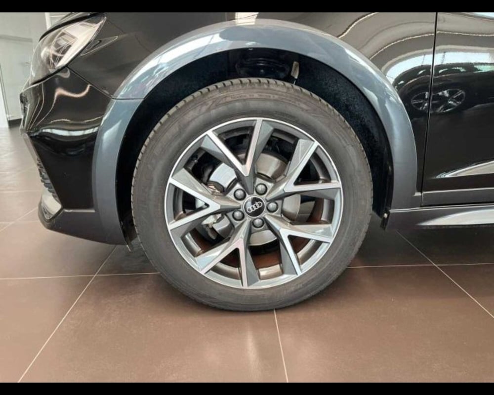 Audi A1 allstreet usata a Bologna (7)