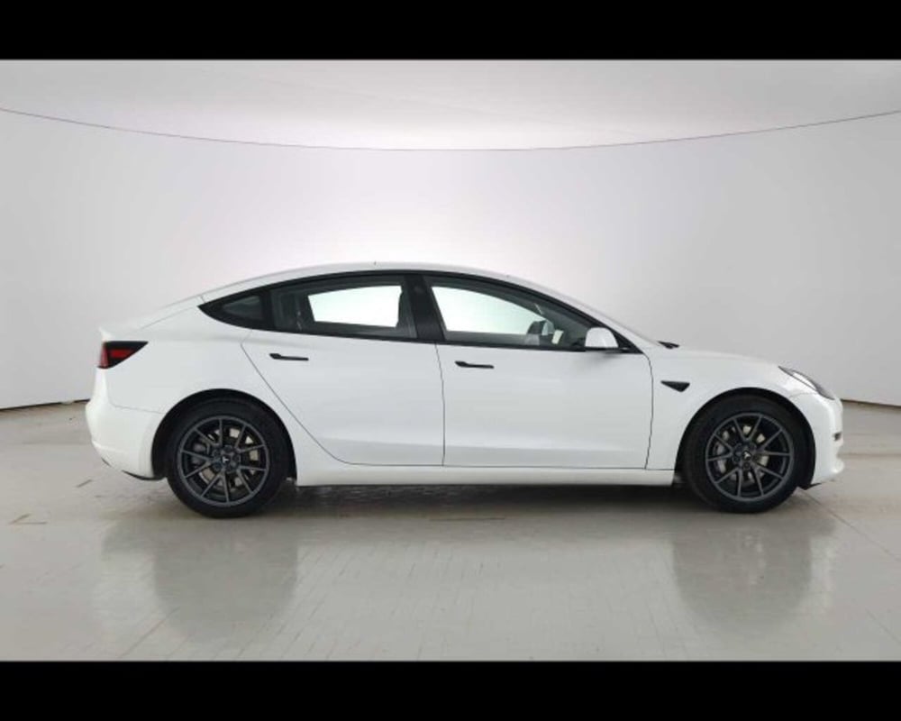 Tesla Model 3 usata a Bologna (4)