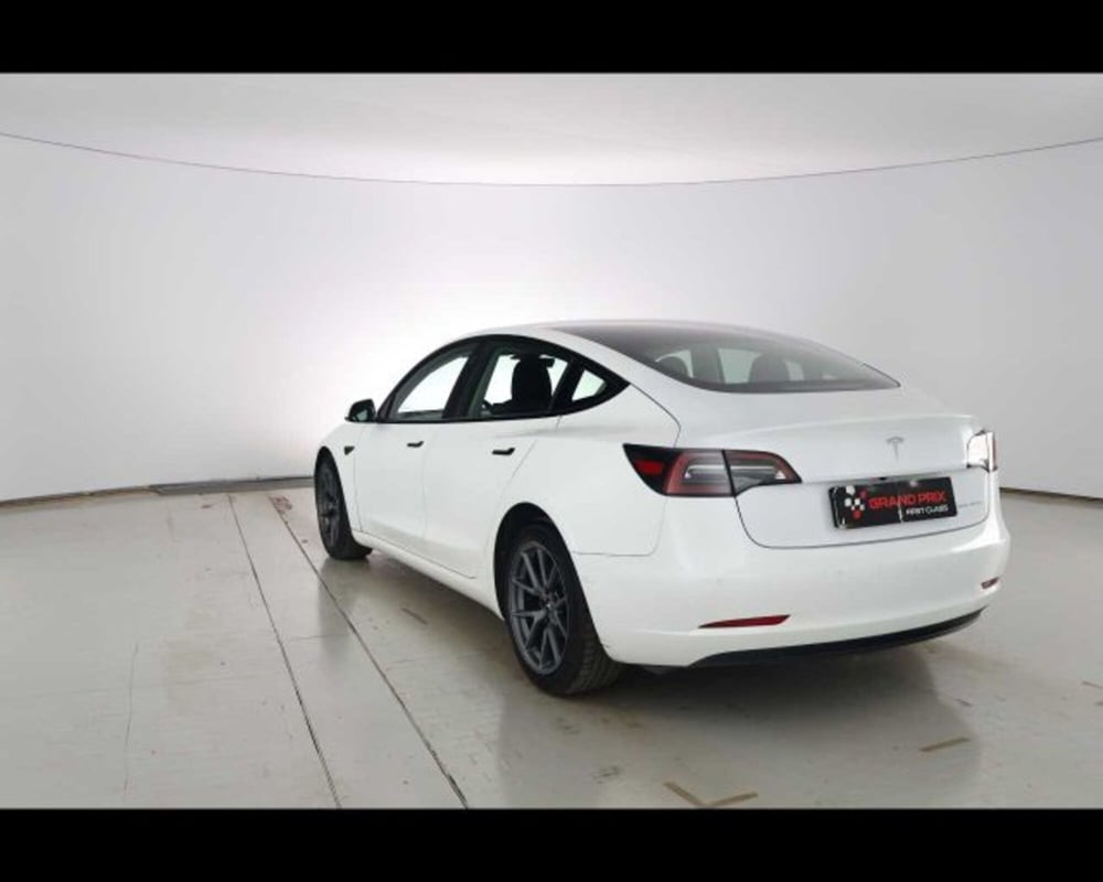 Tesla Model 3 usata a Bologna (7)