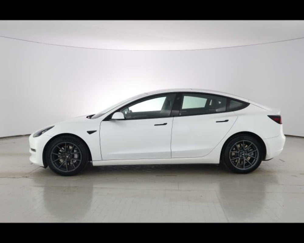 Tesla Model 3 usata a Bologna (8)