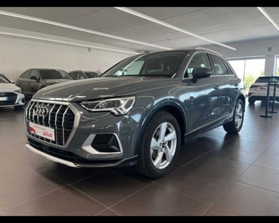 Audi Q3 35 TDI quattro S tronic Business Advanced del 2024 usata a Castenaso