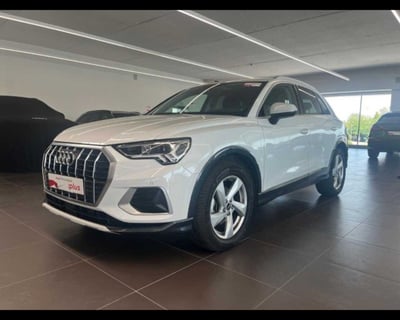 Audi Q3 35 2.0 tdi Business Advanced s-tronic del 2024 usata a Castenaso