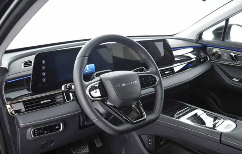 Omoda Omoda 5 2026 nuova a Bologna (7)