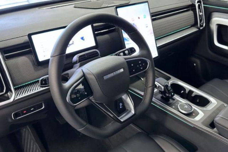 Jaecoo Jaecoo 7 nuova a Bologna (10)