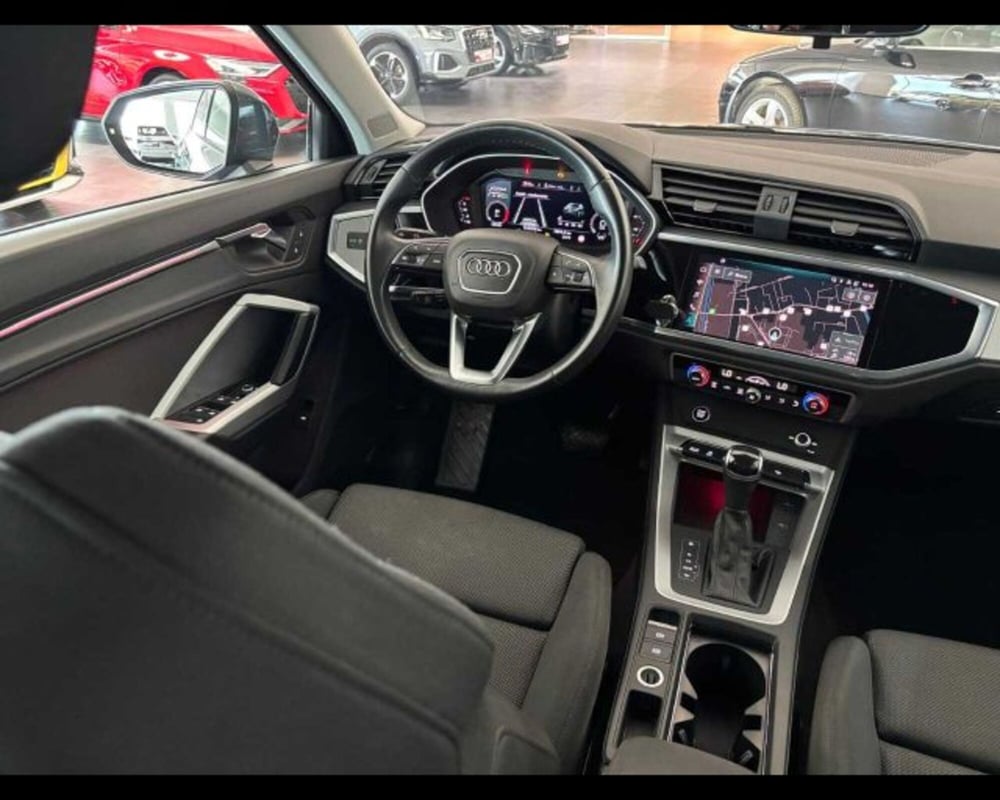 Audi Q3 Sportback usata a Bologna (11)