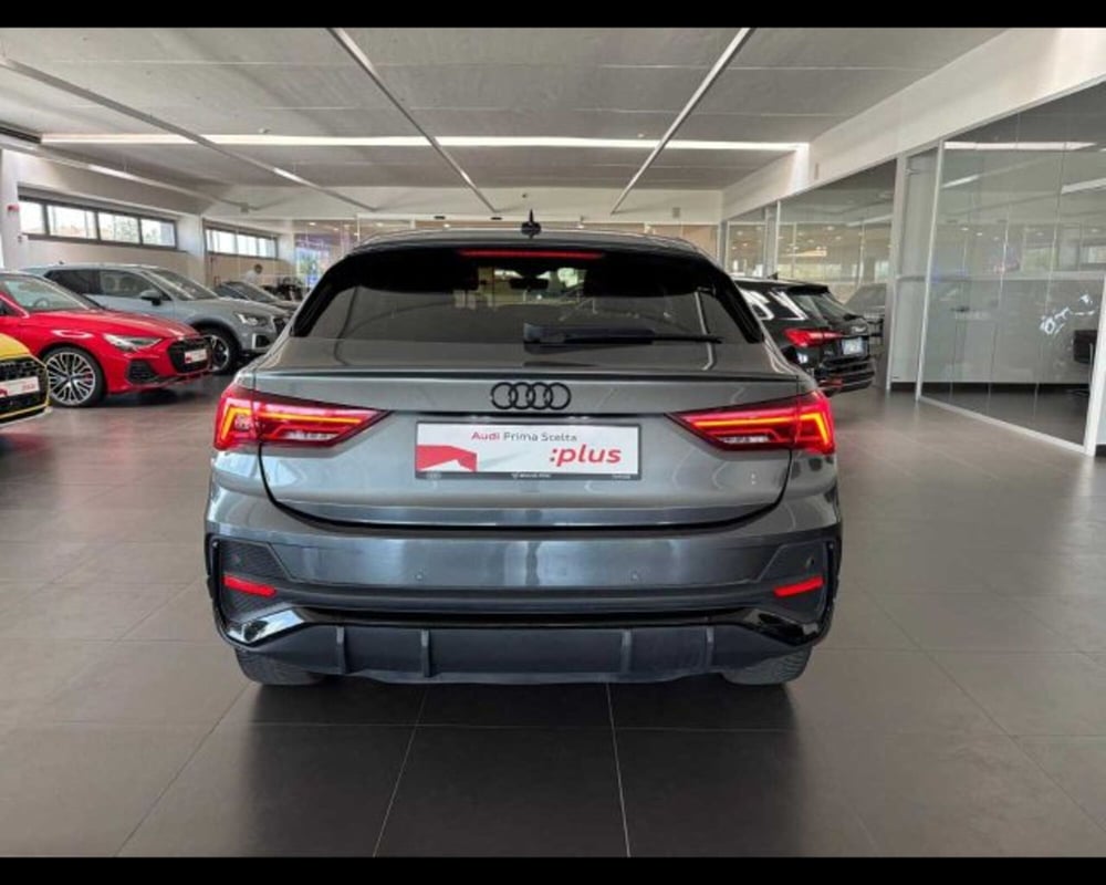 Audi Q3 Sportback usata a Bologna (4)
