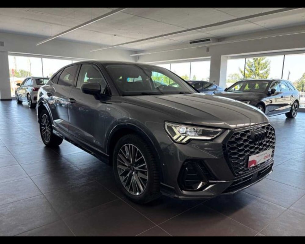 Audi Q3 Sportback usata a Bologna (8)