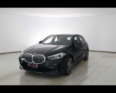 BMW Serie 1 116d 2.0 116CV cat 5 porte Attiva DPF del 2021 usata a Castenaso