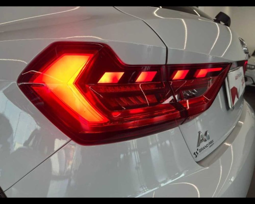 Audi A1 allstreet usata a Bologna (6)