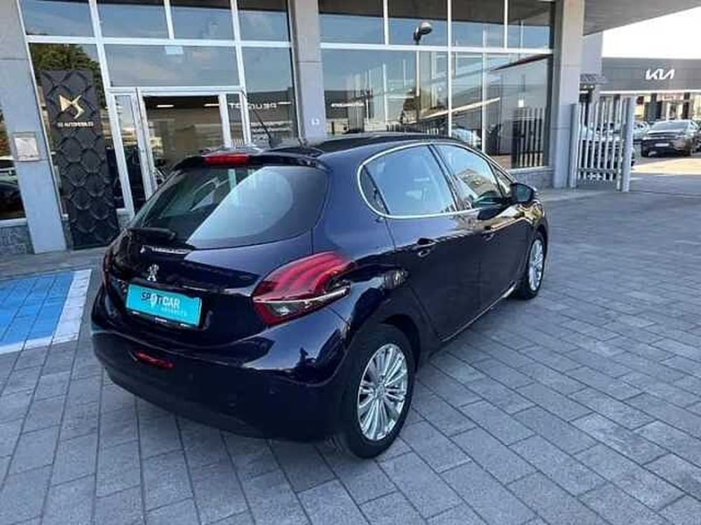 Peugeot 208 usata a Milano (5)