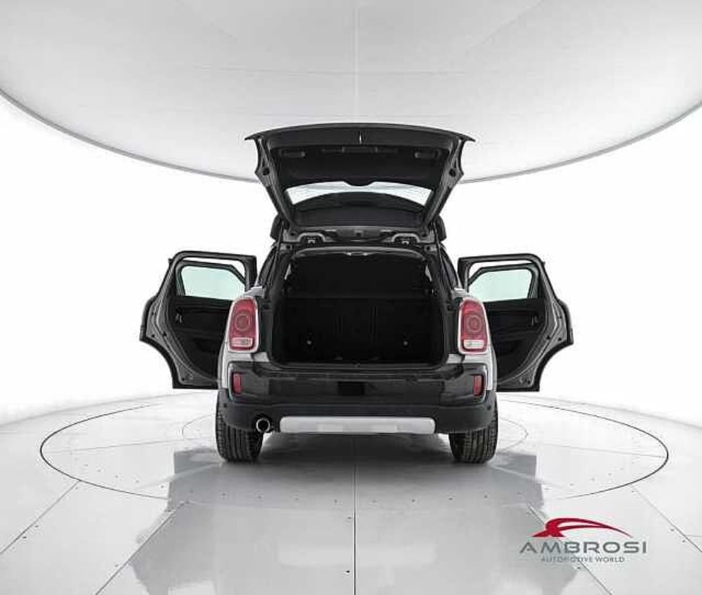 MINI Mini Countryman usata a Viterbo (7)