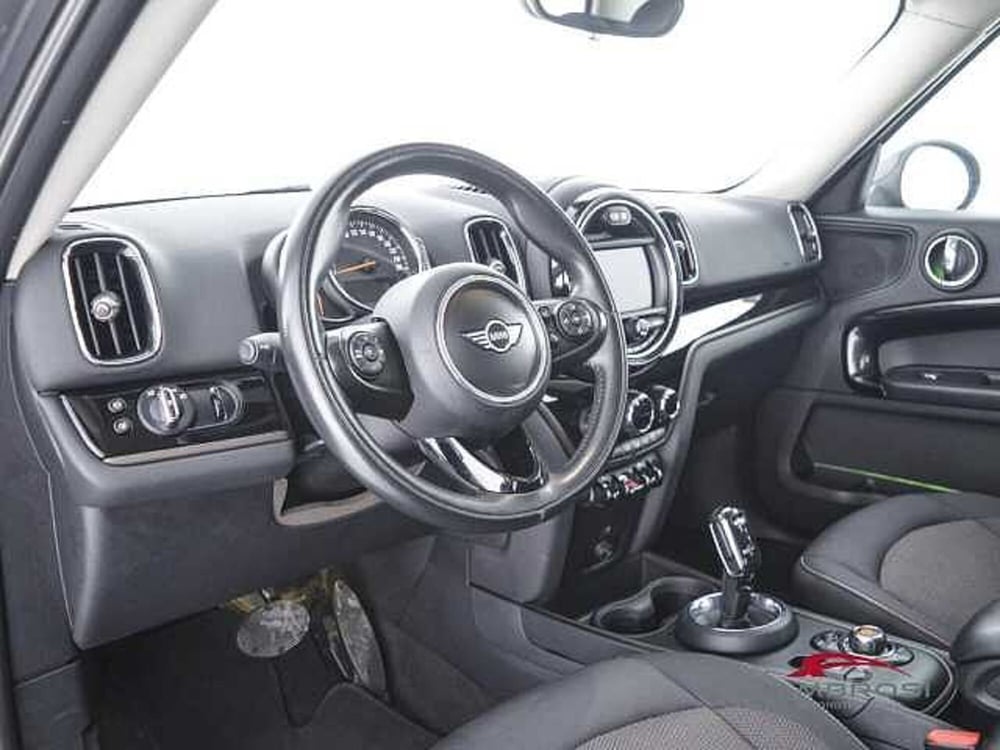 MINI Mini Countryman usata a Viterbo (8)