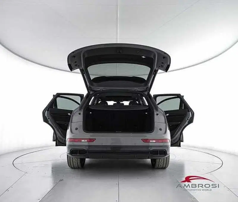 Audi SQ5 usata a Viterbo (7)