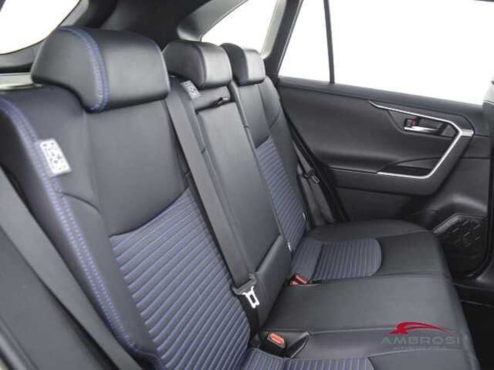 Toyota Rav4 usata a Viterbo (11)