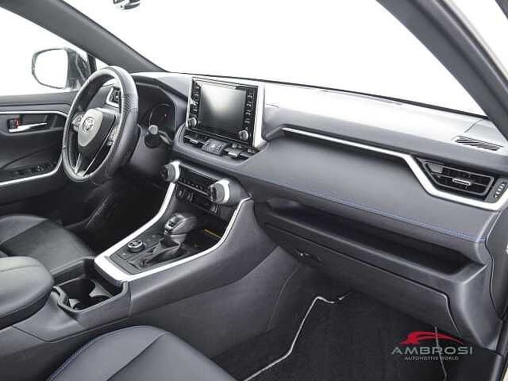 Toyota Rav4 usata a Viterbo (12)