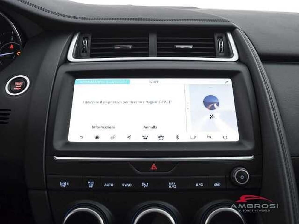 Jaguar E-Pace usata a Viterbo (17)