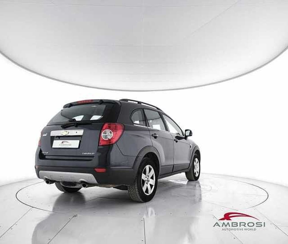 Chevrolet Captiva usata a Viterbo (3)