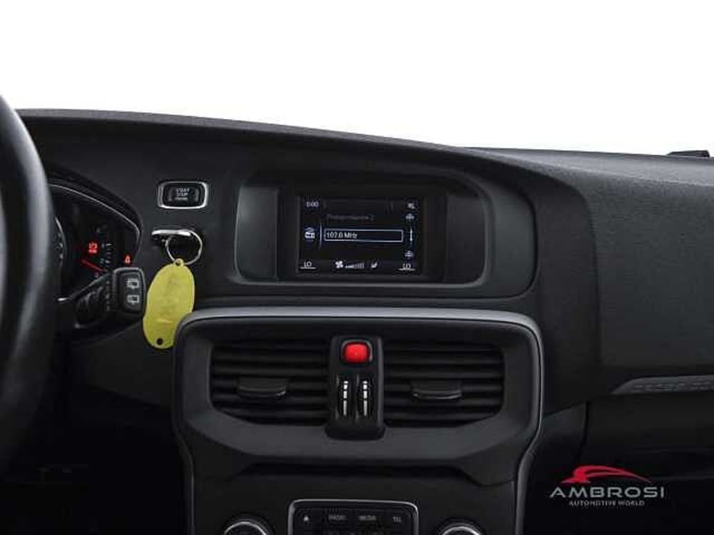 Volvo V40 usata a Viterbo (17)