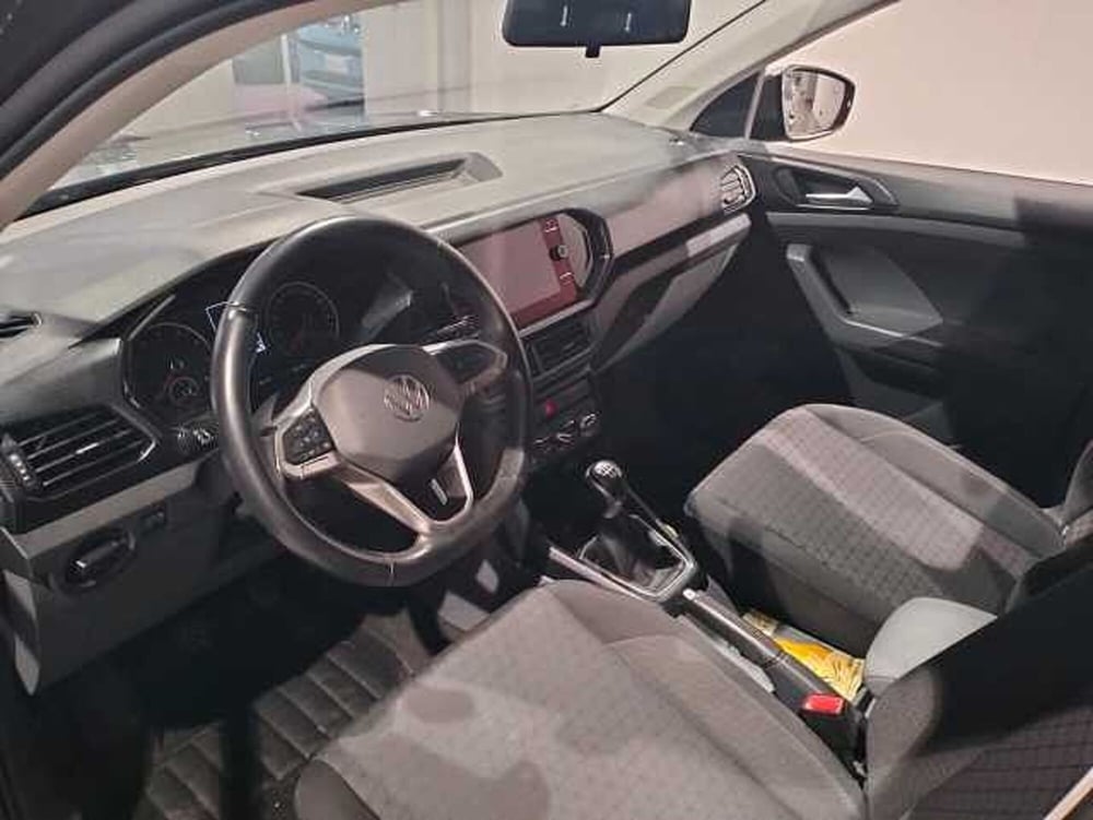 Volkswagen T-Cross usata a Genova (6)