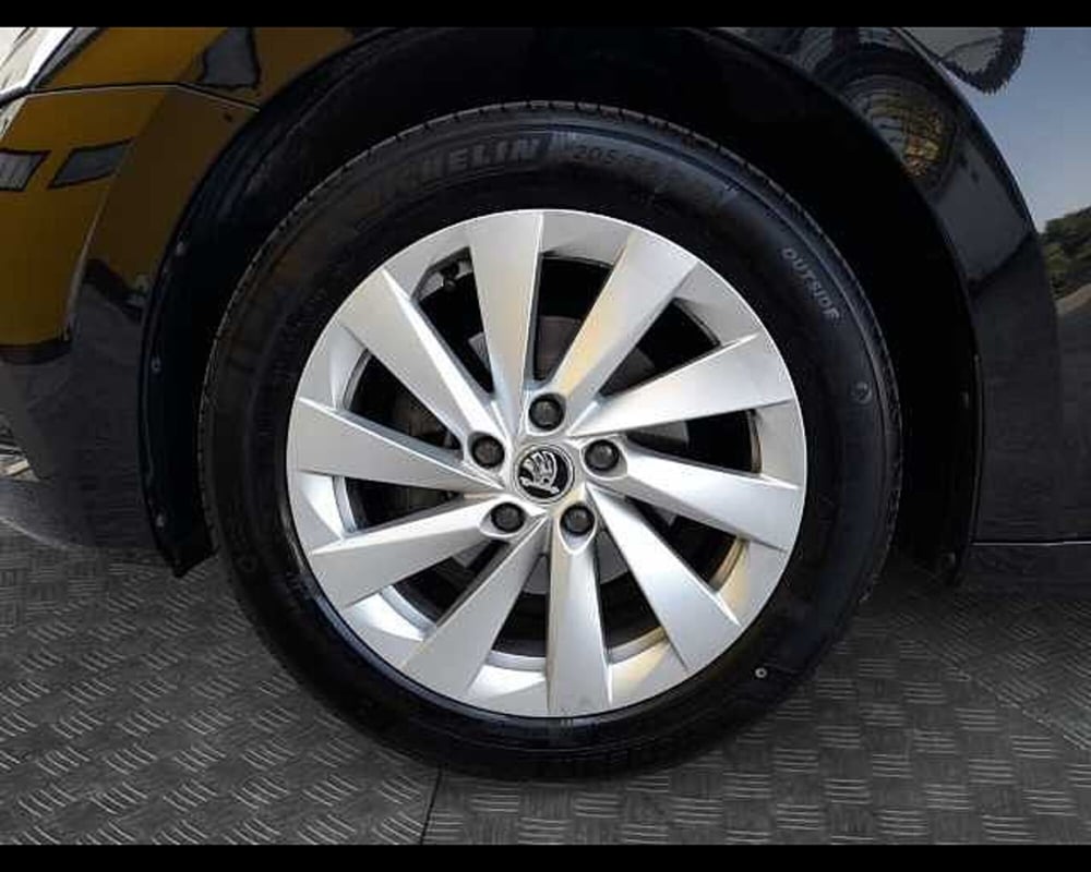 Skoda Octavia usata a Ravenna (14)