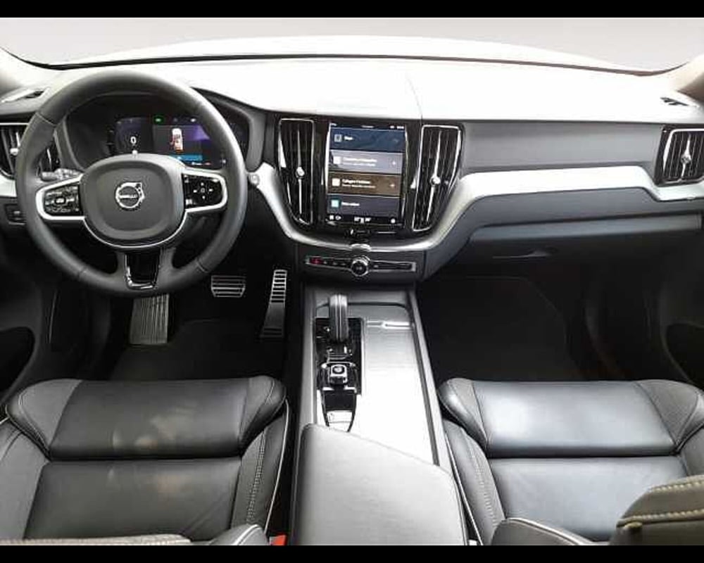 Volvo XC60 usata a Ravenna (10)