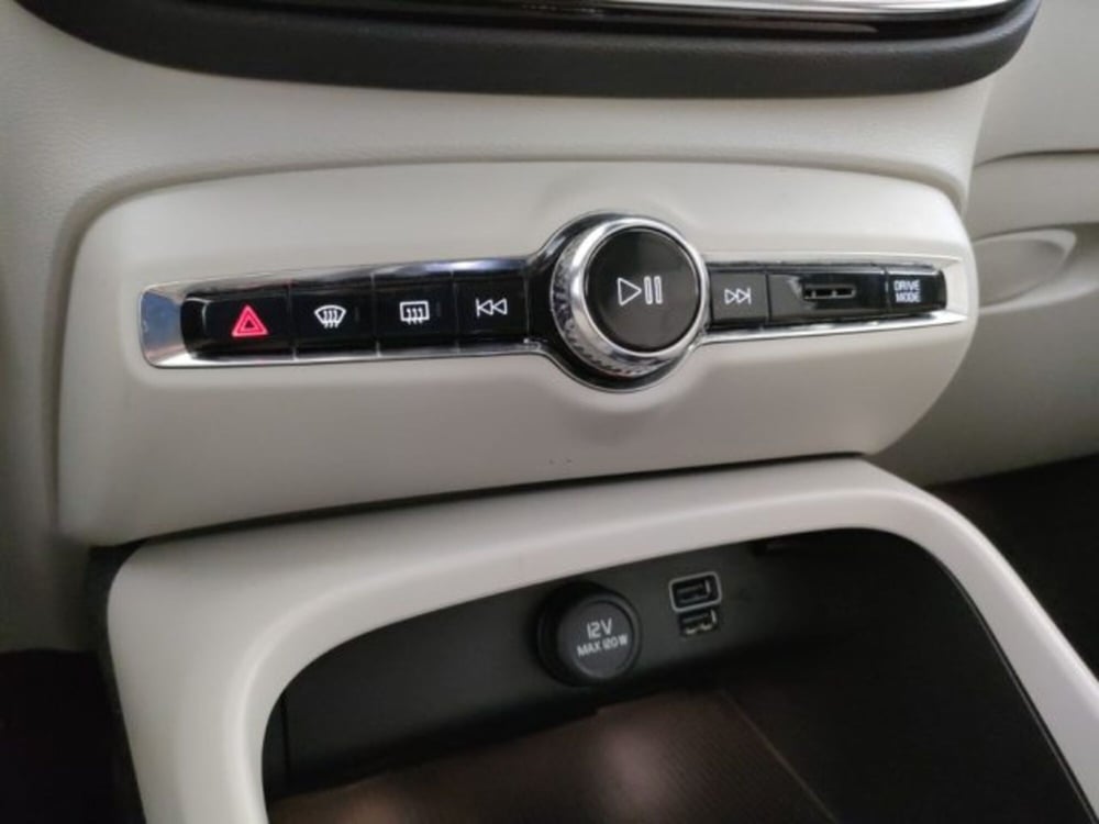 Volvo XC40 usata a Modena (19)