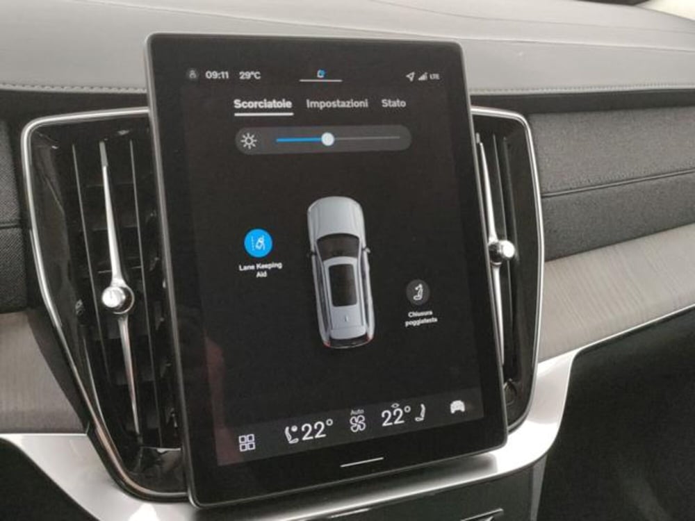 Volvo XC90 nuova a Modena (20)