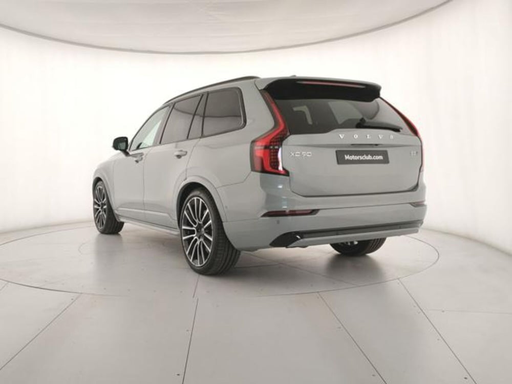 Volvo XC90 nuova a Modena (3)