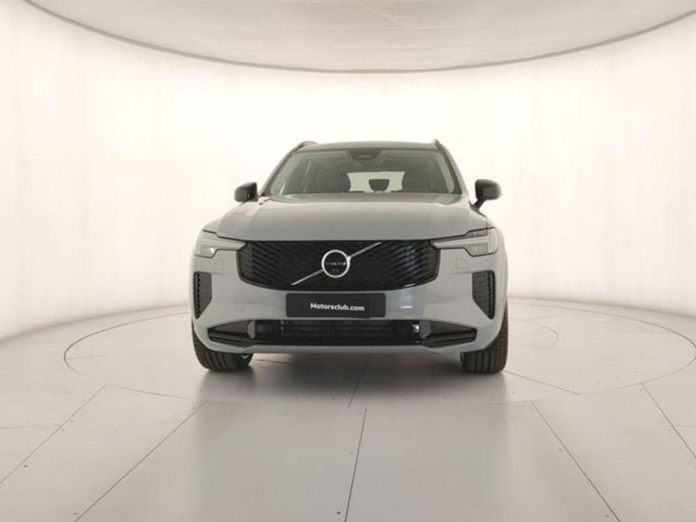 Volvo XC90 nuova a Modena (7)
