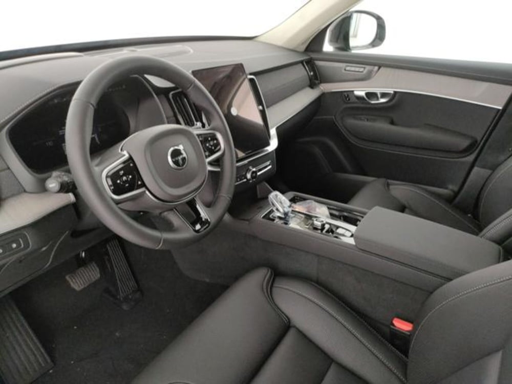 Volvo XC90 nuova a Modena (16)