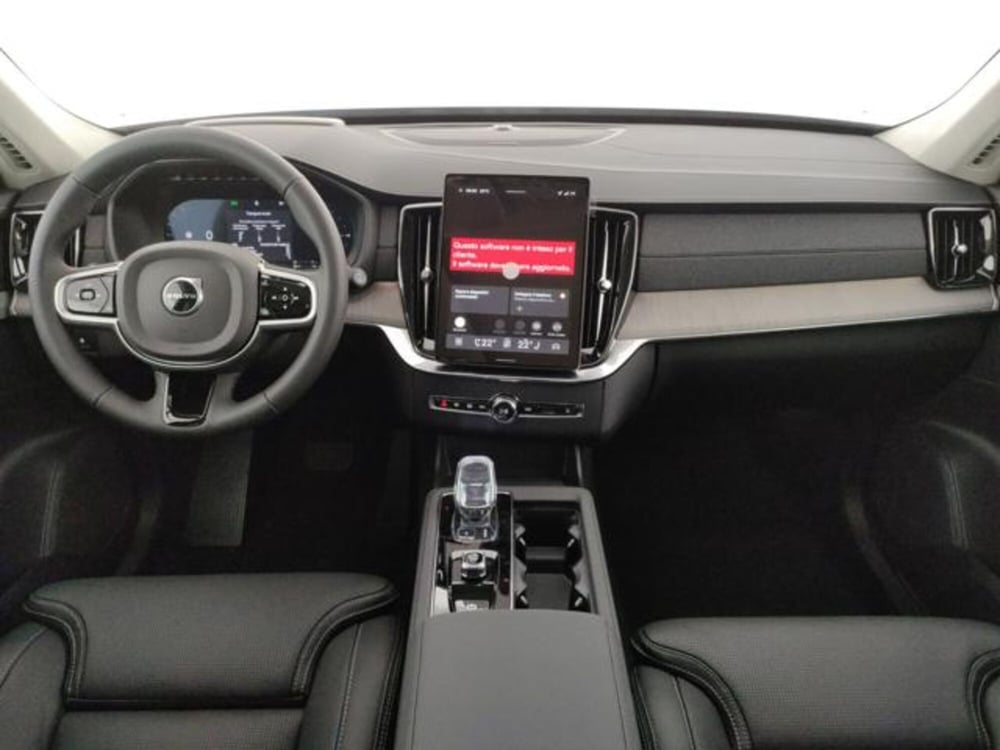 Volvo XC90 nuova a Modena (17)