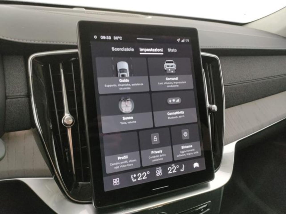 Volvo XC90 nuova a Modena (20)