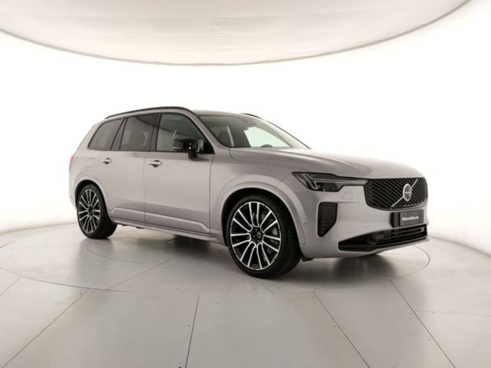 Volvo XC90 nuova a Modena (6)