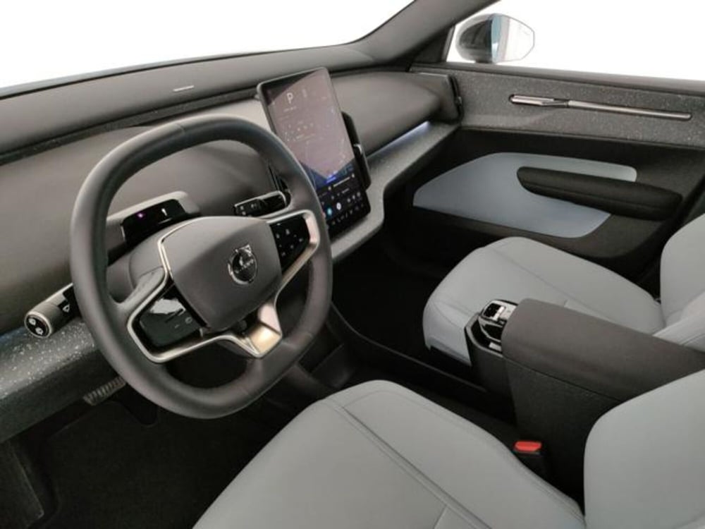 Volvo EX30 usata a Modena (15)