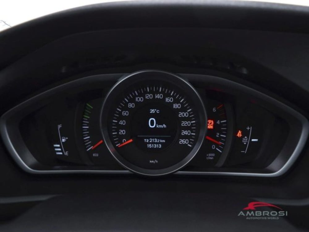 Volvo V40 usata a Perugia (13)