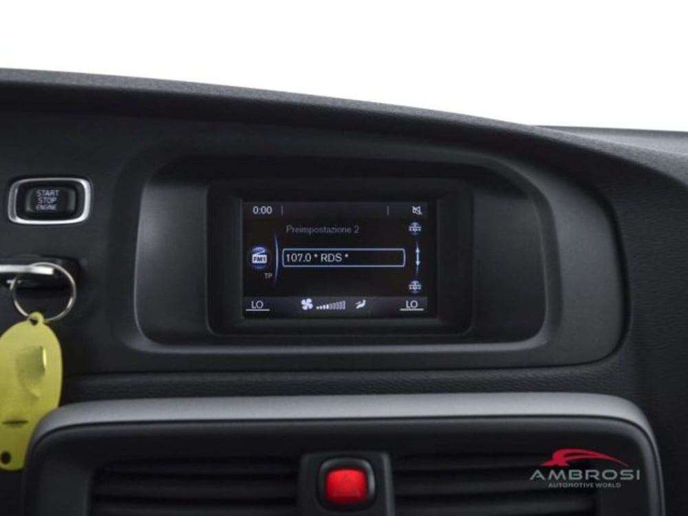 Volvo V40 usata a Perugia (14)
