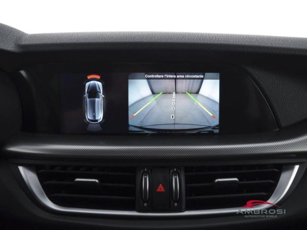 Alfa Romeo Stelvio usata a Perugia (15)