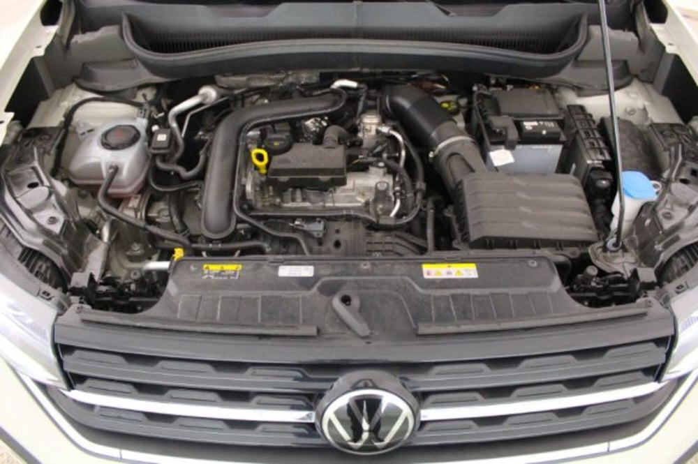 Volkswagen T-Cross usata a Novara (10)