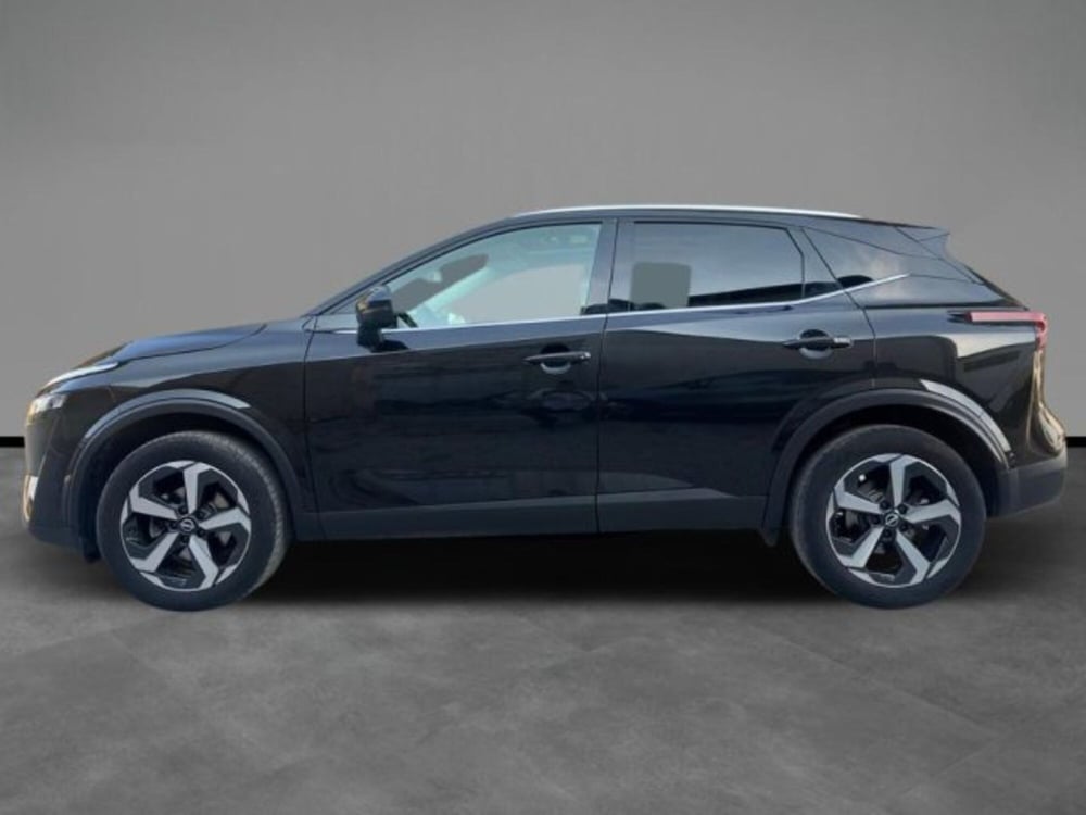 Nissan Qashqai usata a Lecce (2)