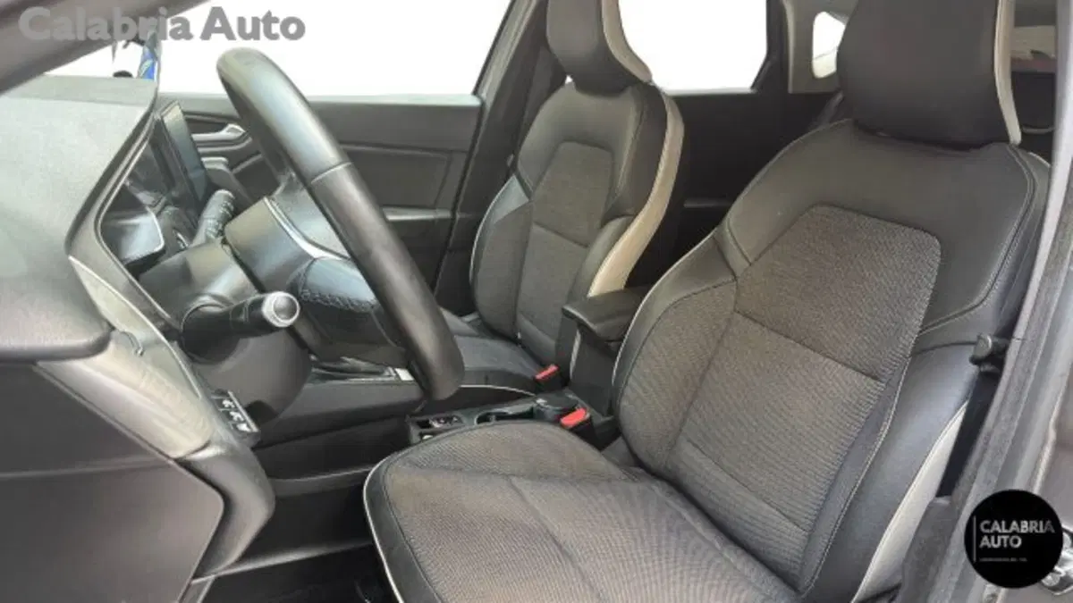 Renault Captur usata a Reggio Calabria (9)