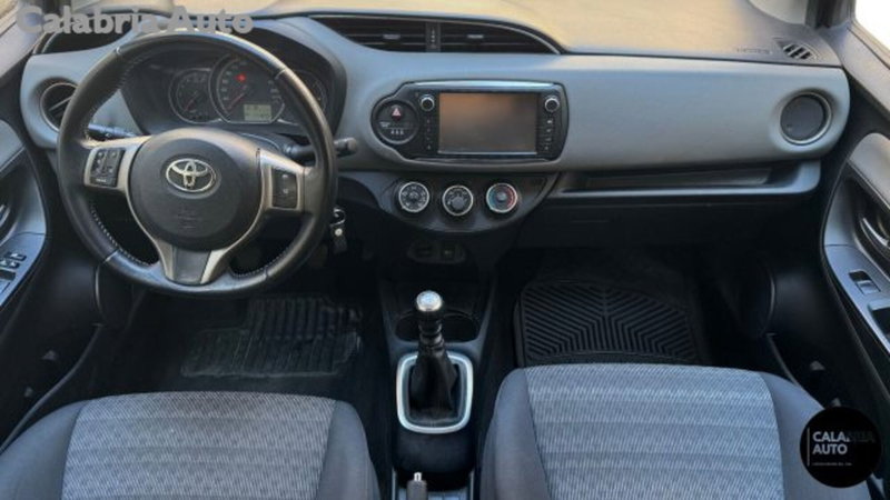Toyota Yaris usata a Reggio Calabria (6)