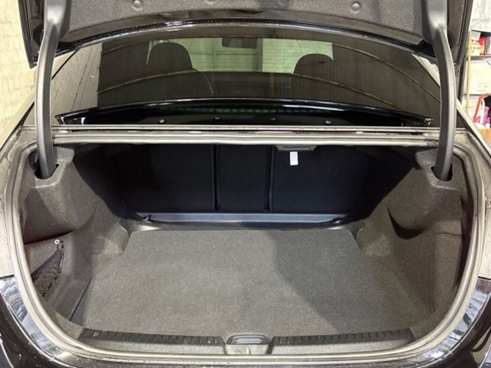 Mercedes-Benz Classe E usata a Bologna (8)