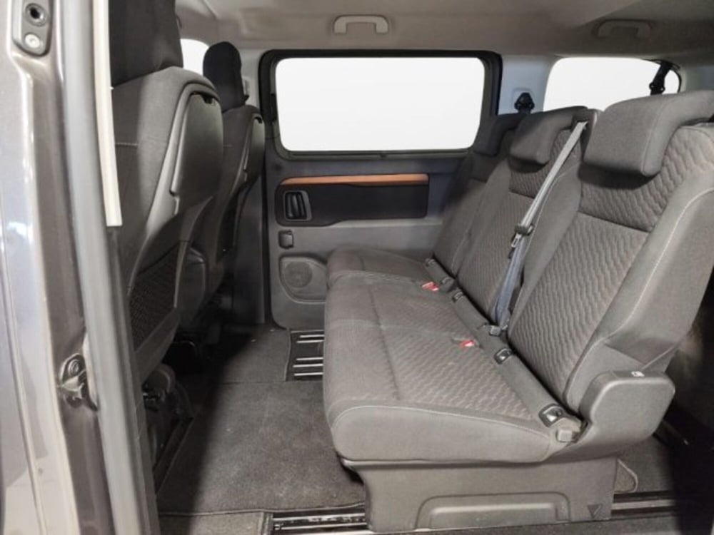 Toyota Proace Verso usata a Modena (12)