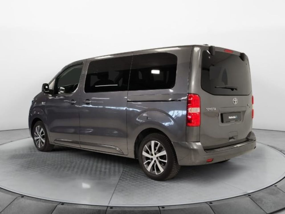 Toyota Proace Verso usata a Modena (18)