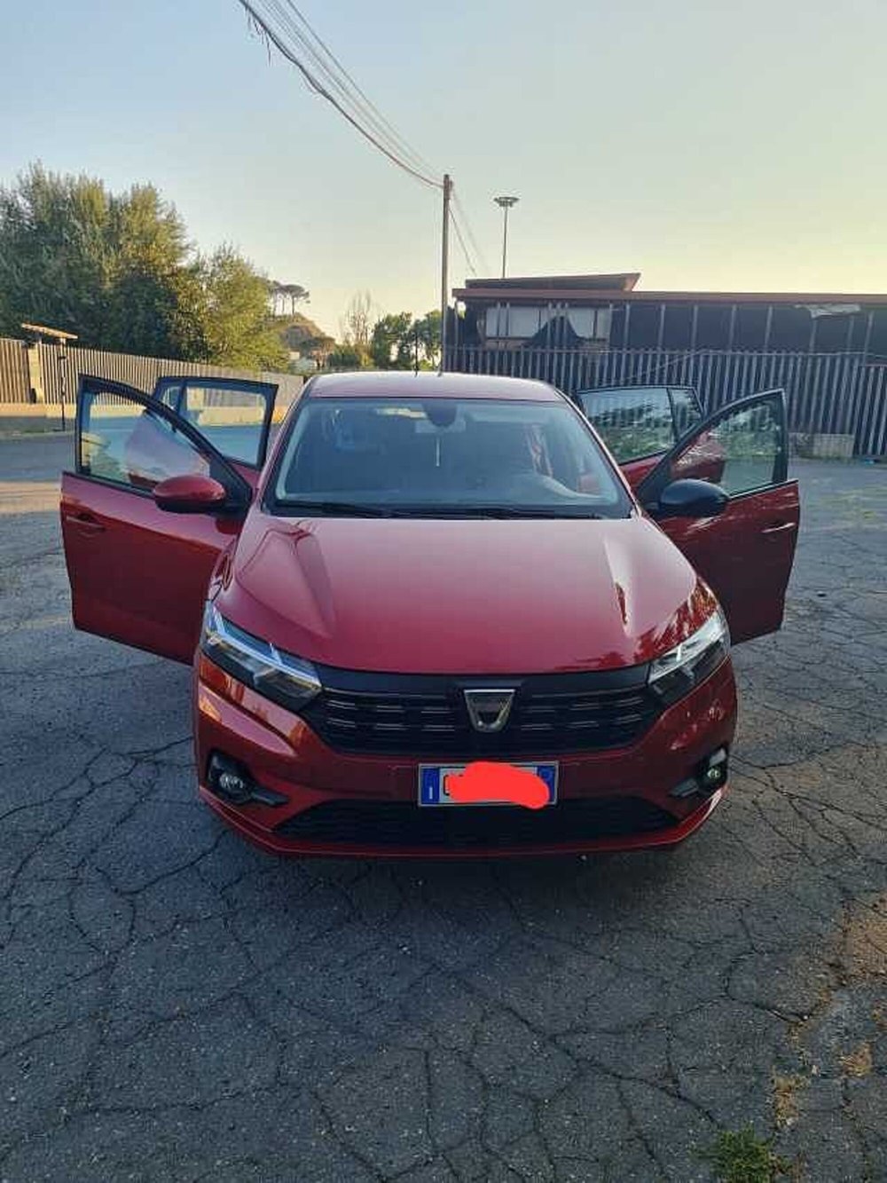 Dacia Sandero usata a Roma