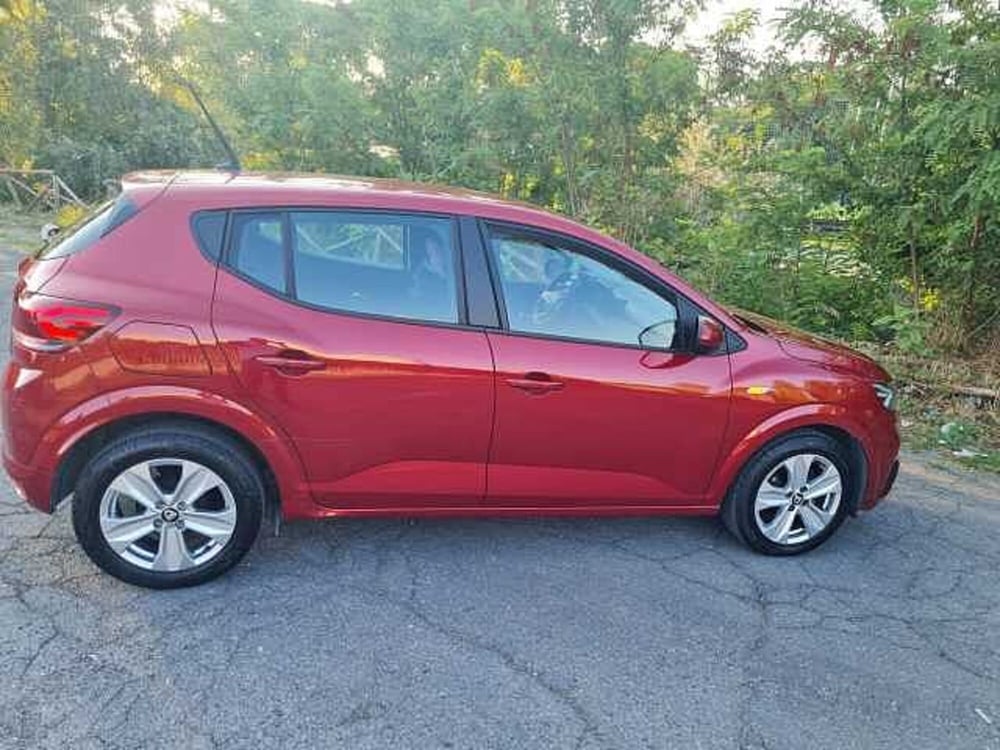 Dacia Sandero usata a Roma (12)