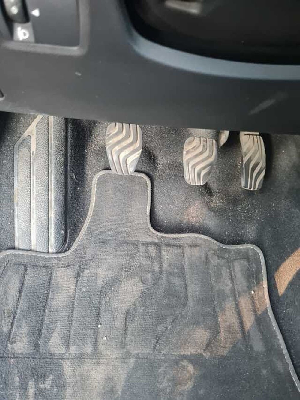 Dacia Sandero usata a Roma (9)