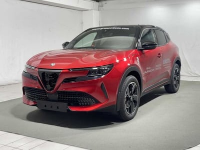 Alfa Romeo Junior elettrica Speciale 156cv nuova a Caspoggio