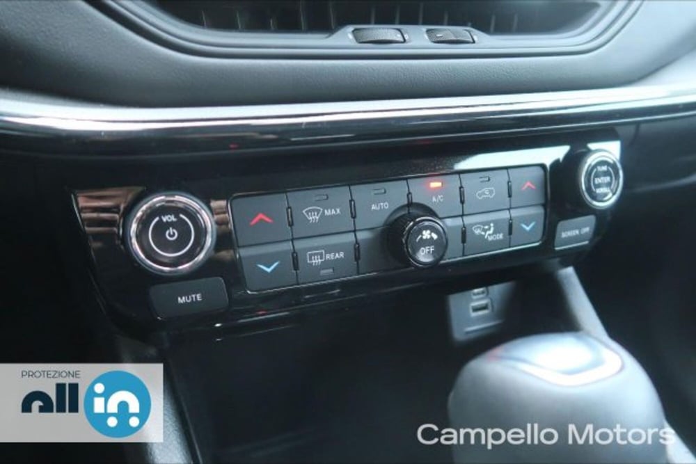 Jeep Compass usata a Venezia (11)